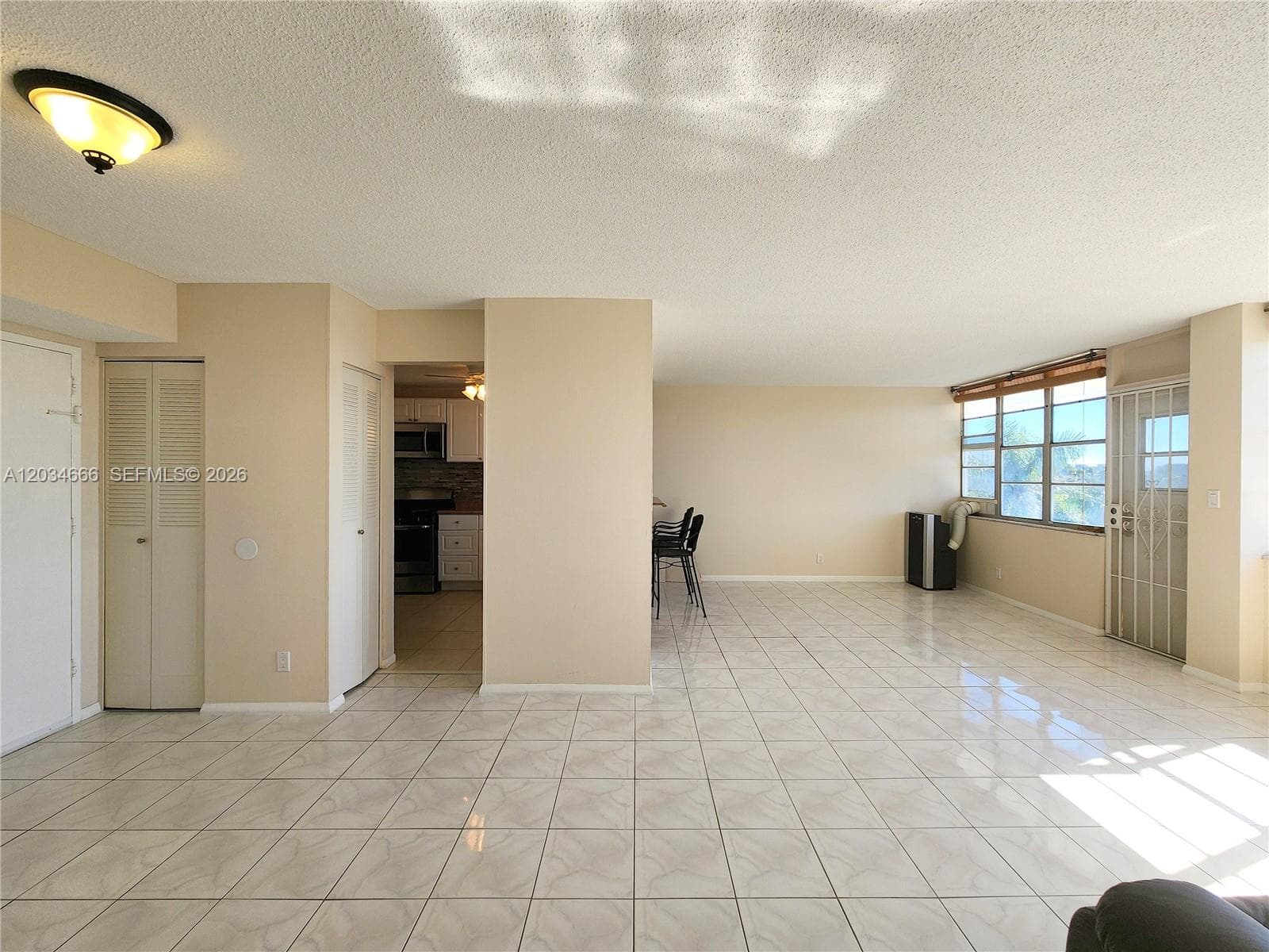2025 NE 164th St 503 photo 13