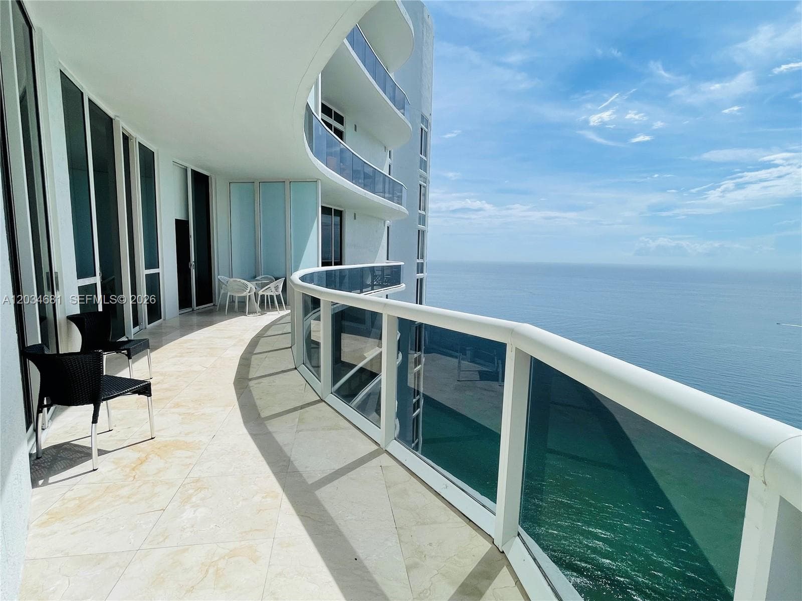 16001 COLLINS AVE 4107 photo 2
