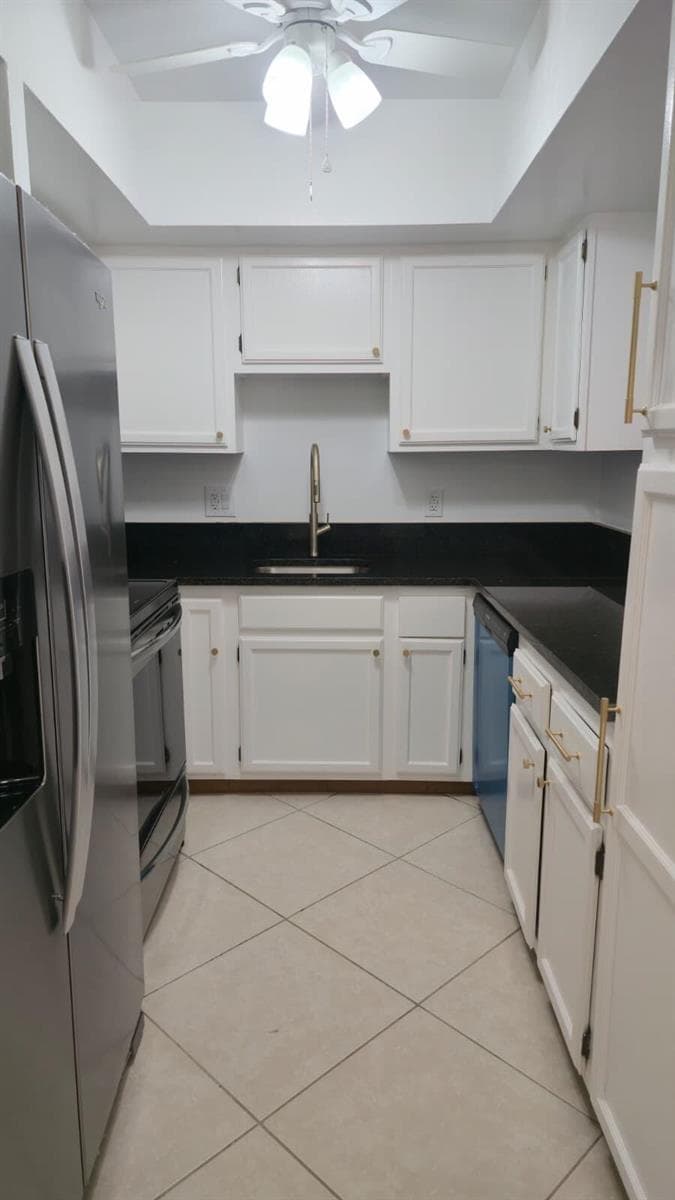 105 S Riverside Drive 402 photo 8