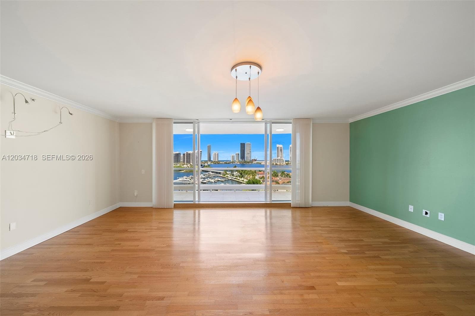 6000 Island Blvd 1002 photo 16