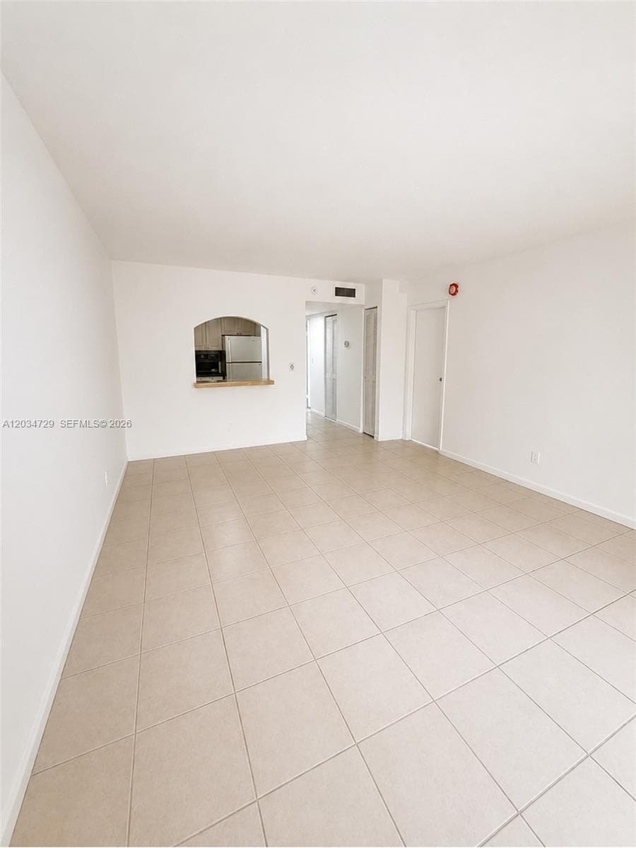 13499 Biscayne Blvd 504 photo 3