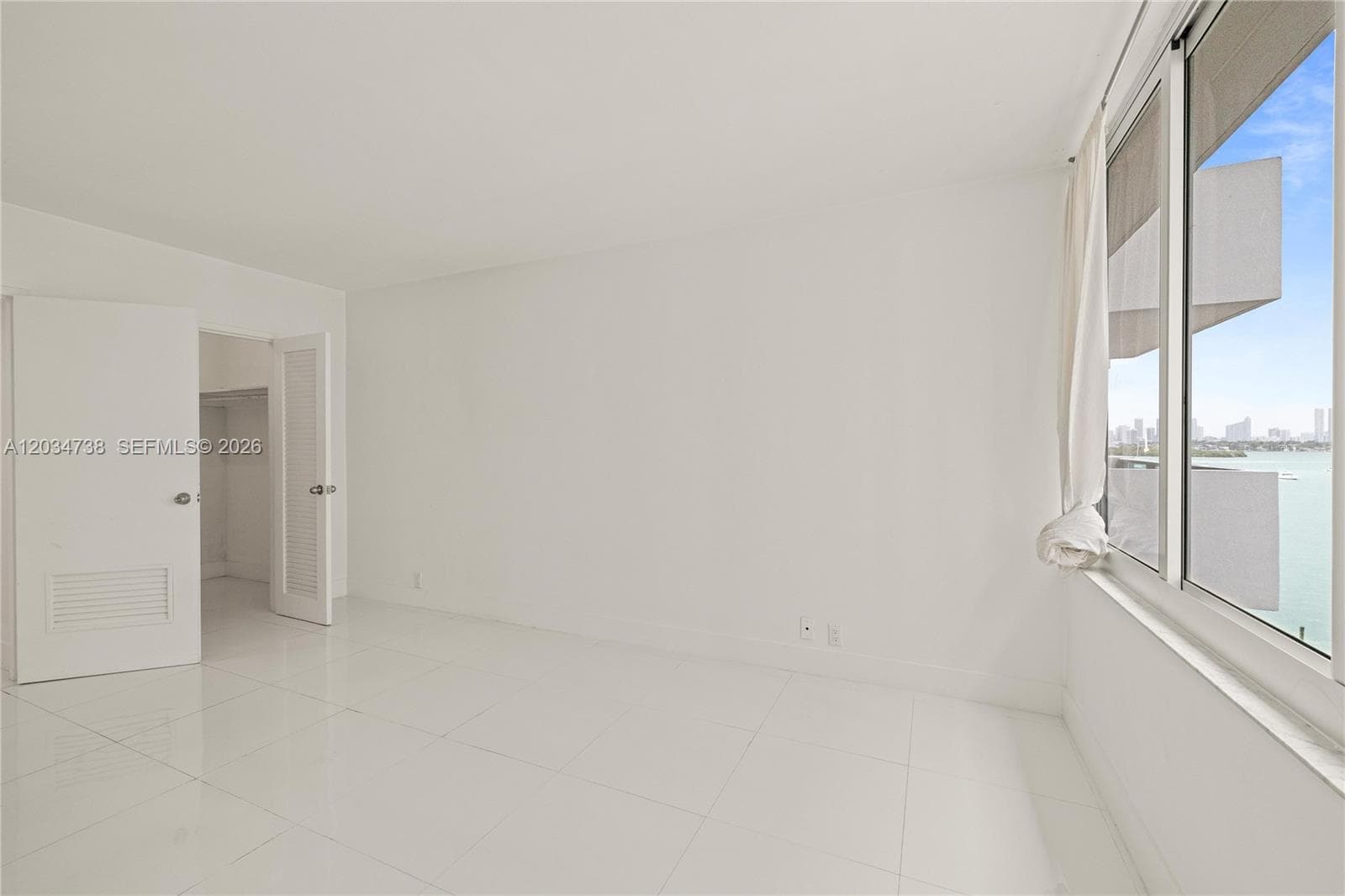 1200 West Ave 622 photo 18