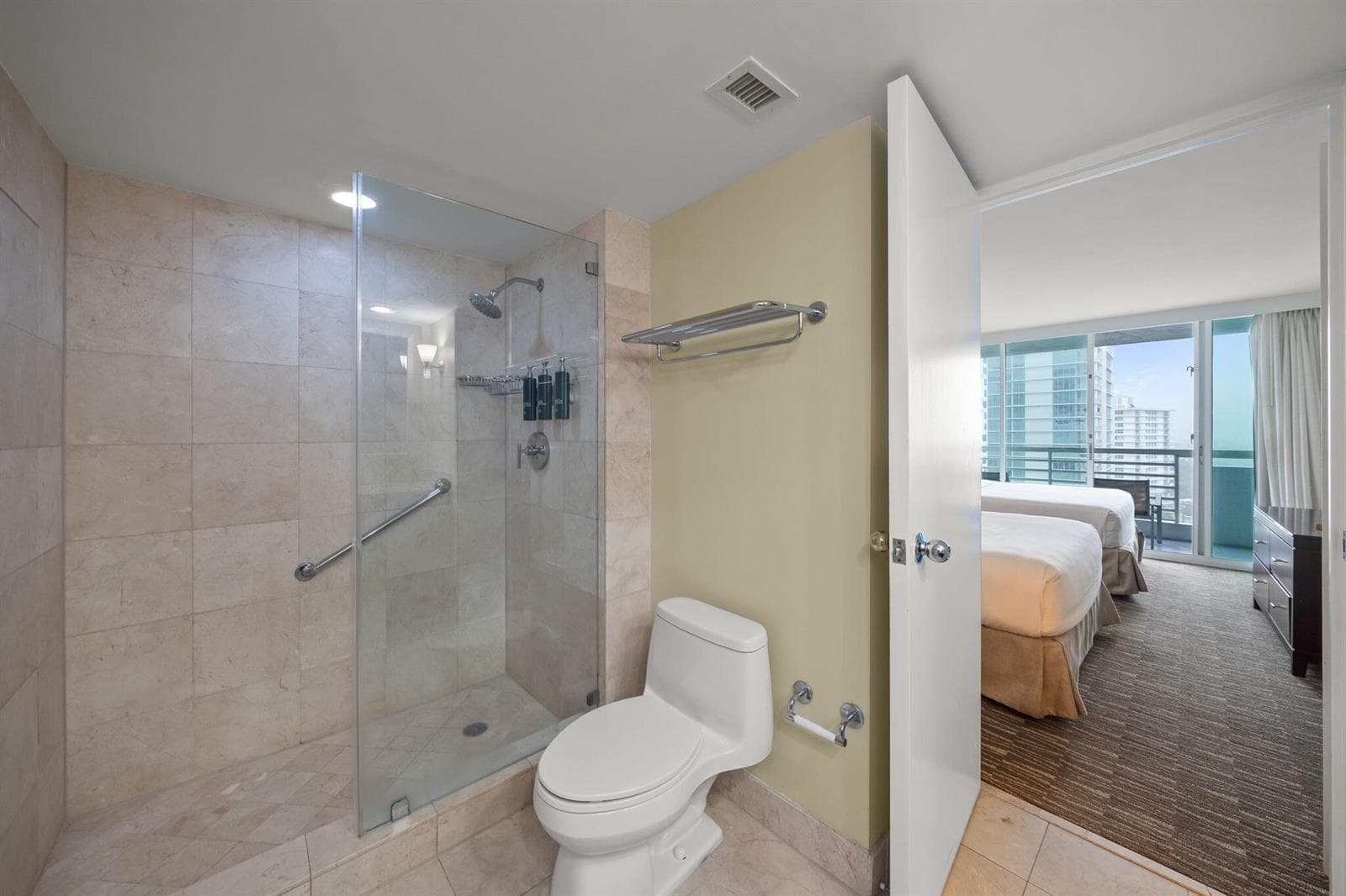2670 E Sunrise Boulevard 1201 photo 25