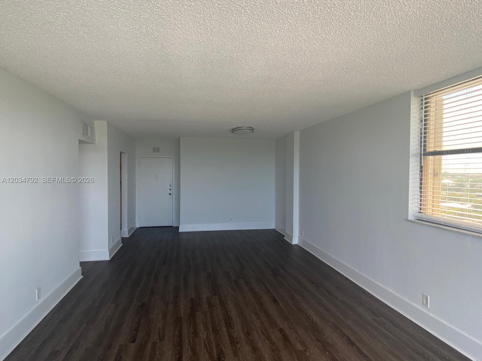 2450 NE 135th St 1012 photo 22