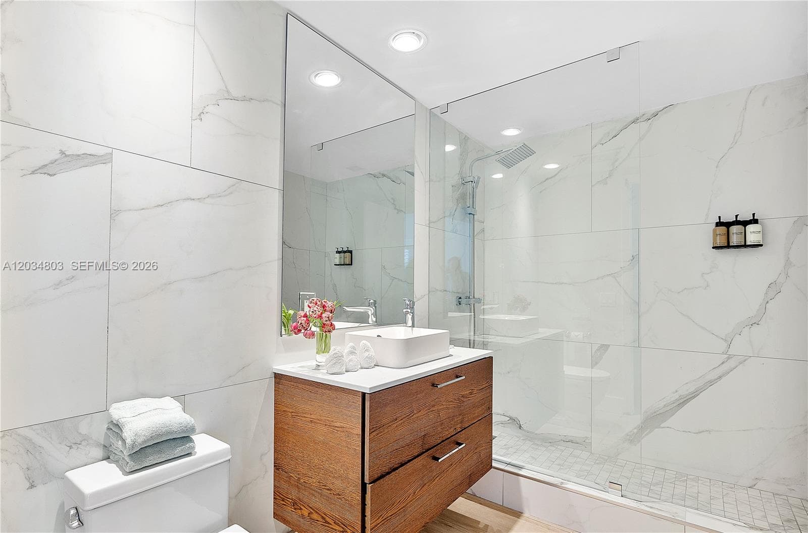 485 Brickell Ave 3211 photo 14