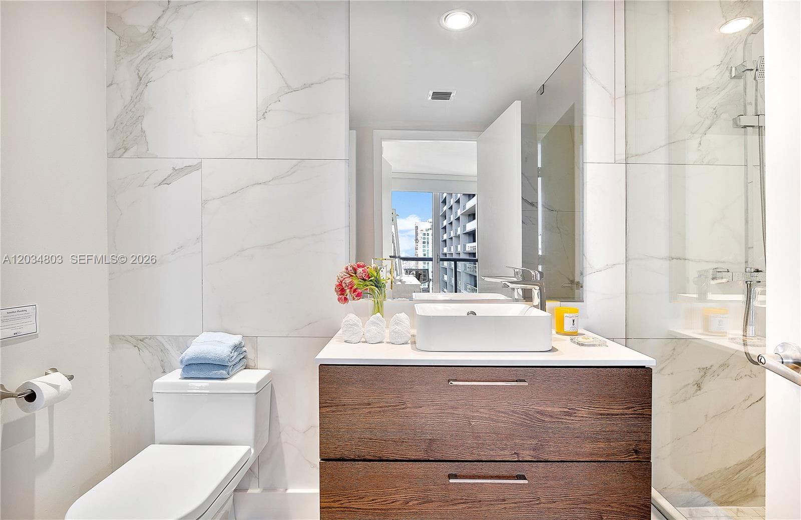485 Brickell Ave 3211 photo 15