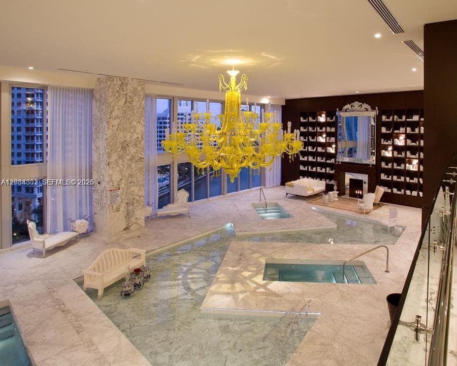 485 Brickell Ave 3211 photo 21