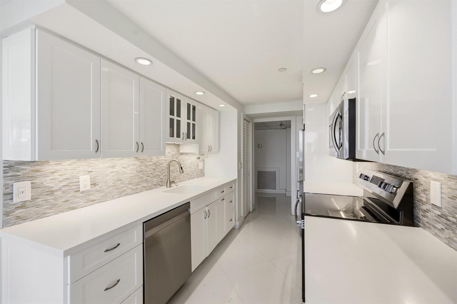 3400 S Ocean Boulevard 2fii photo 16