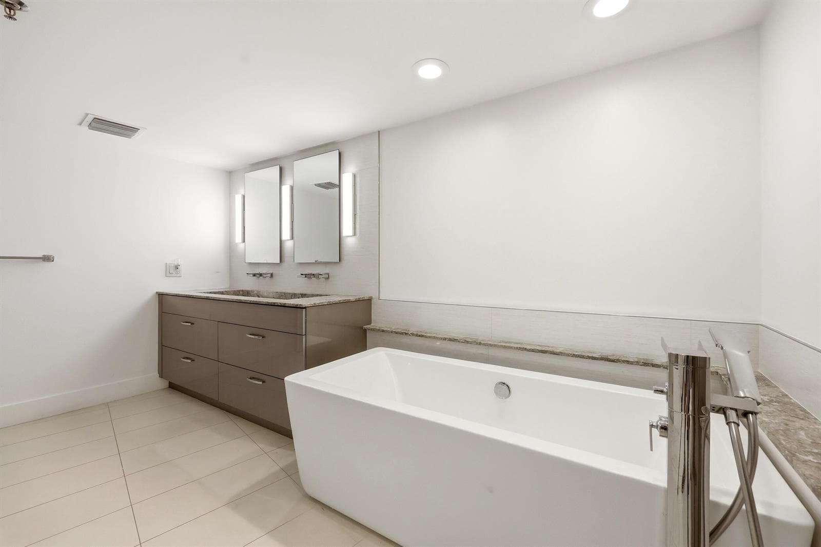 3400 S Ocean Boulevard 2fii photo 24