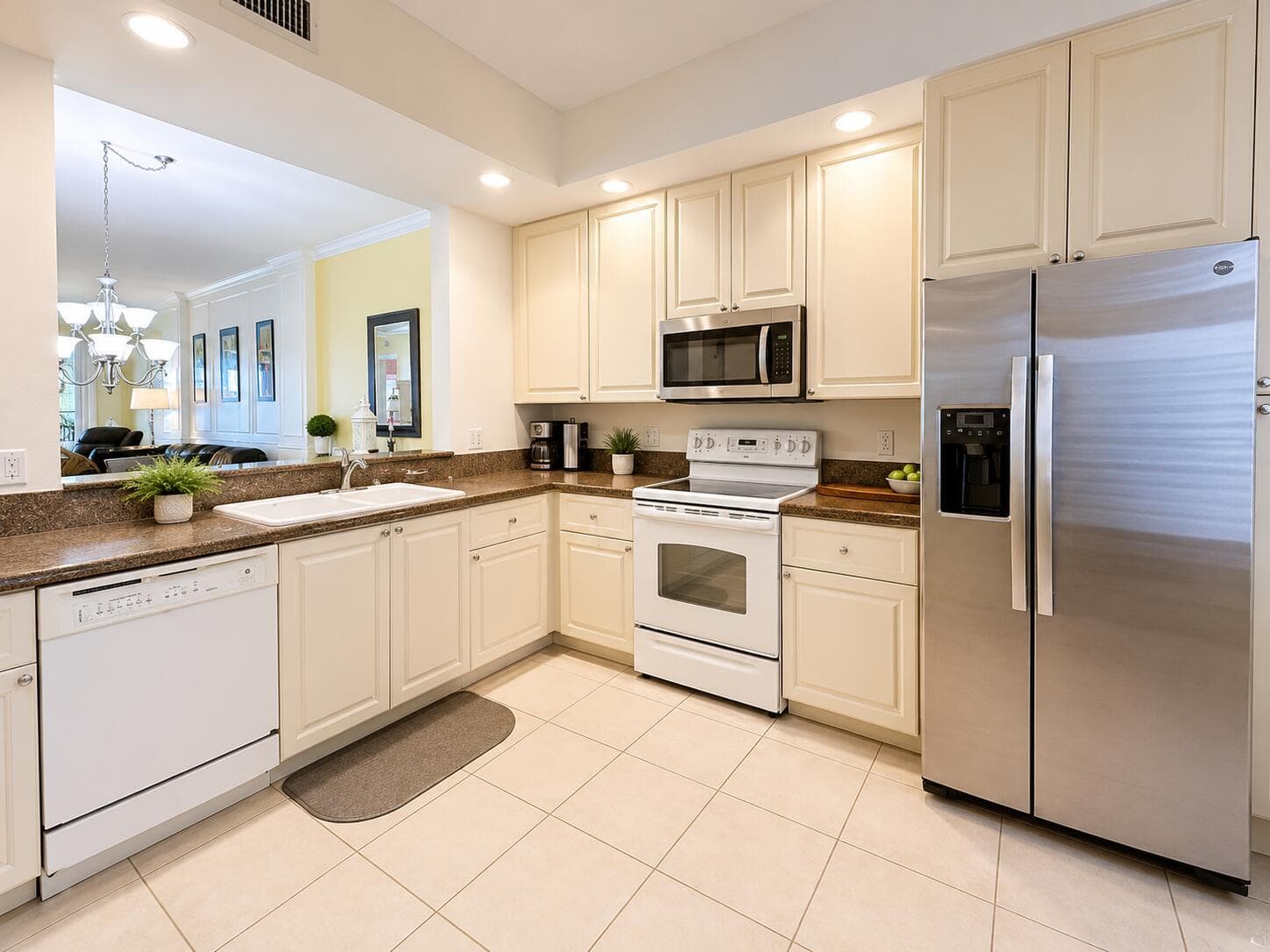 13 W Harbour Isle Dr Drive W 101 photo 3
