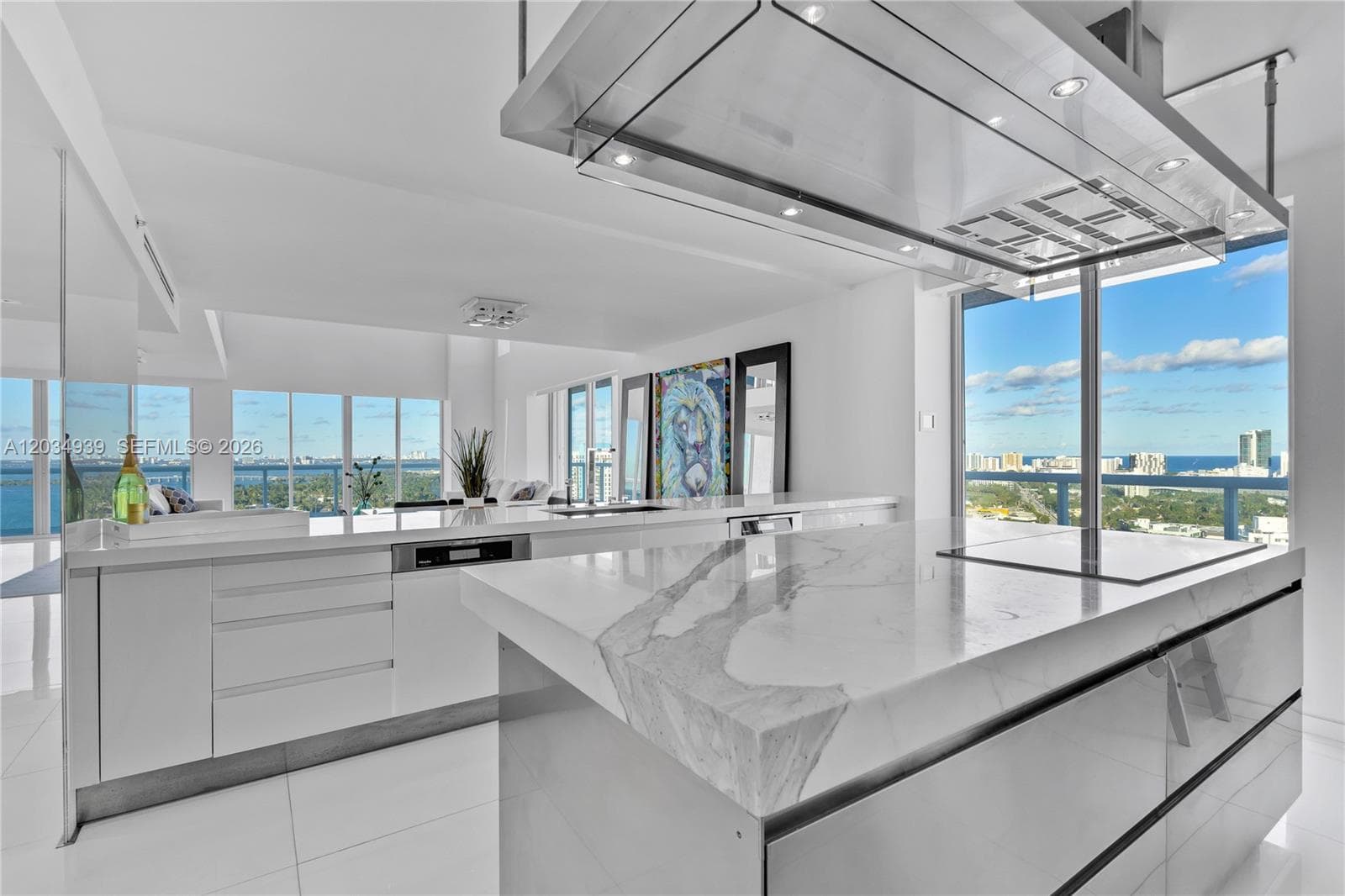 10 Venetian Way PH04 photo 21