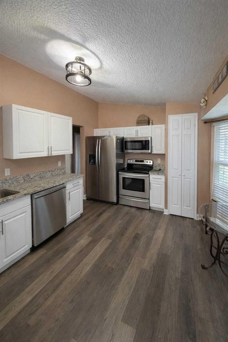 15665 66th Court N photo 6