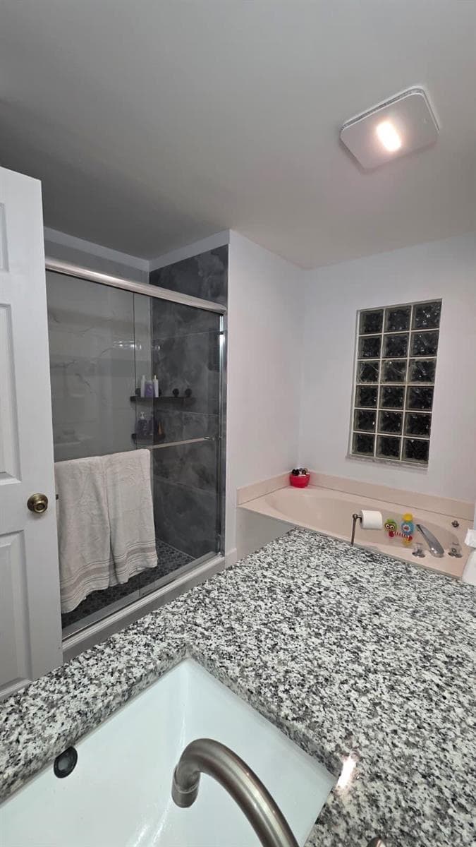 15665 66th Court N photo 8