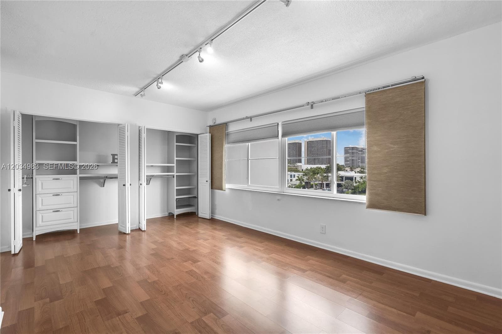 9381 E Bay Harbor Dr 504N photo 16