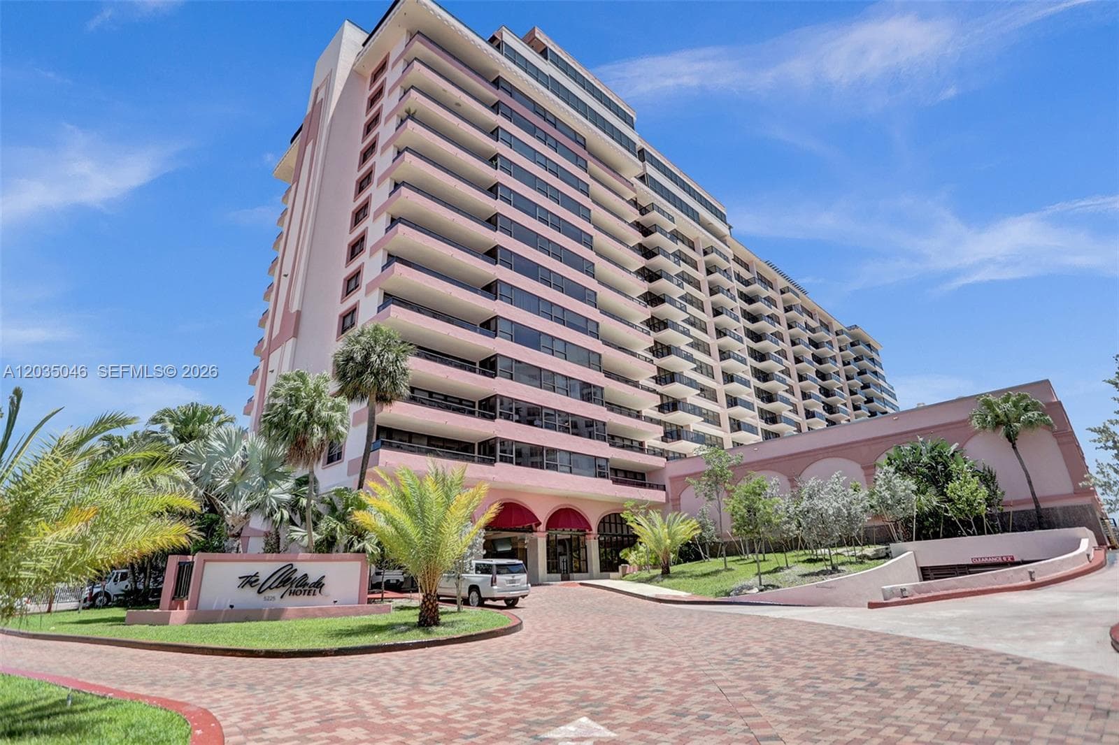 5225 Collins Ave 1606 photo 15