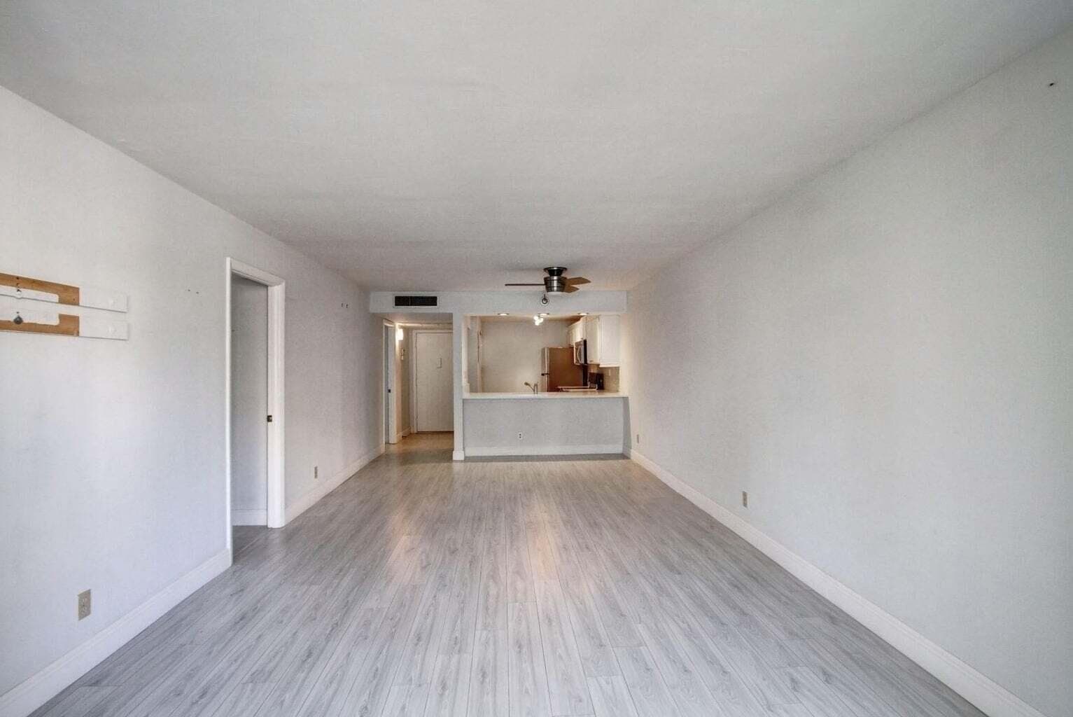 11 Royal Palm Way 1040 photo 20
