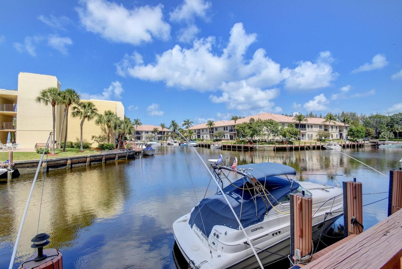 11 Royal Palm Way 1040 photo 24
