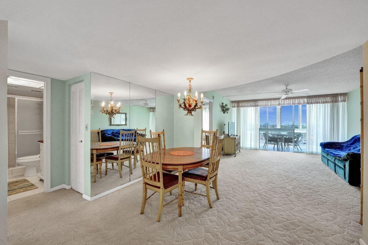 301 Lake Shore Drive 809 photo 10