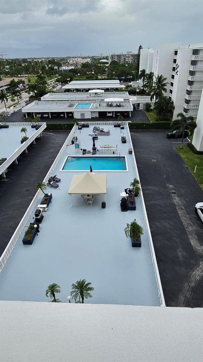 301 Lake Shore Drive 809 photo 8
