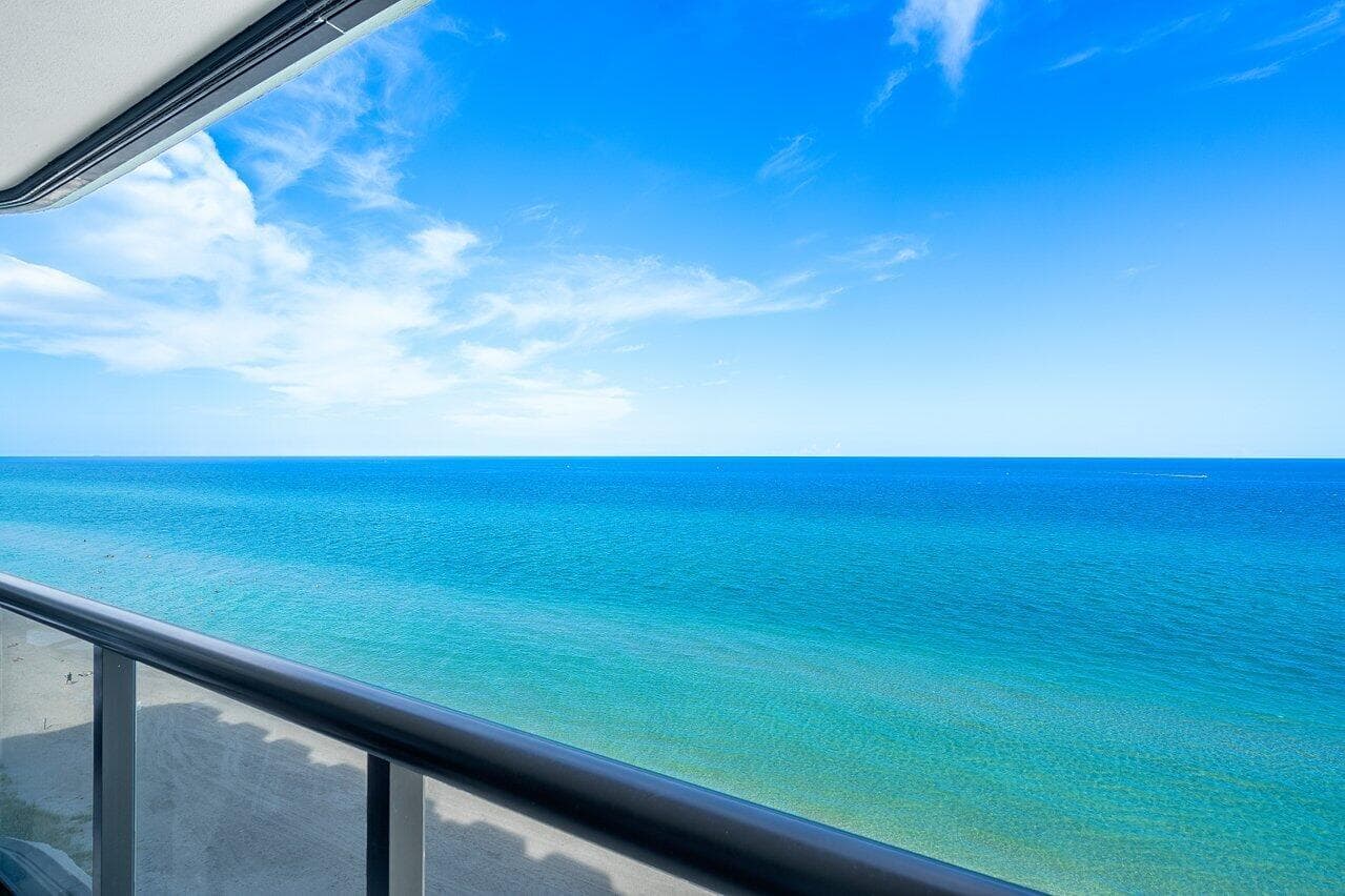 250 S Ocean Boulevard 11c&d photo 4