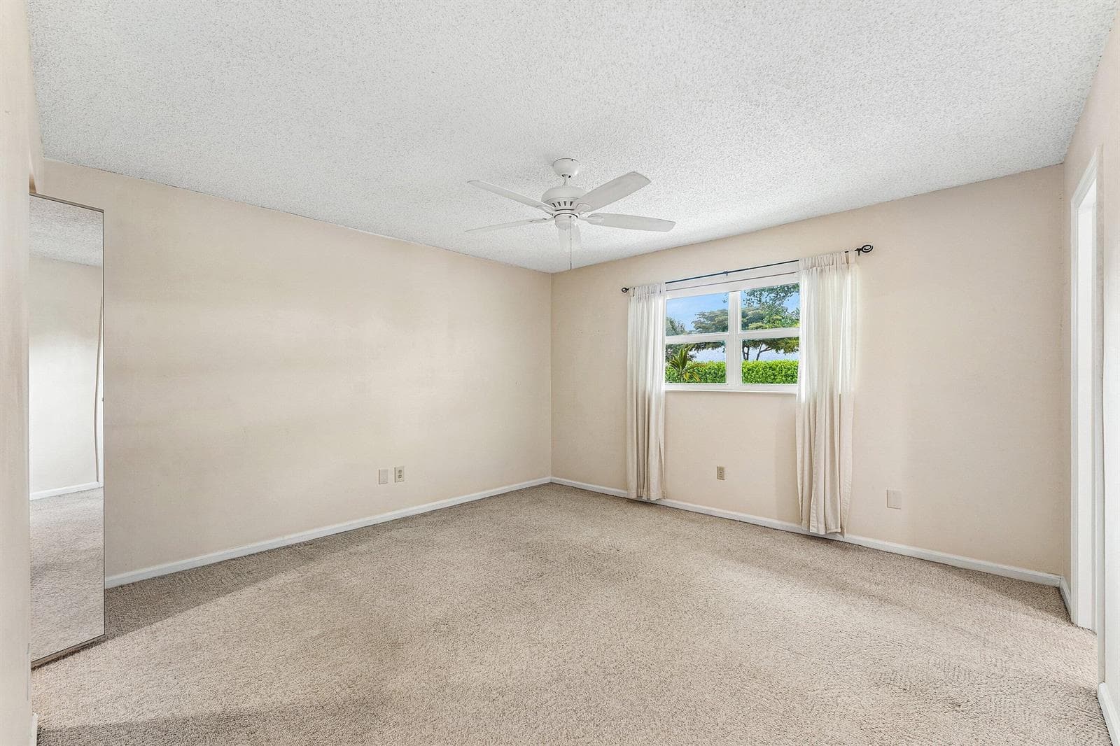 3150 Pinehurst Drive photo 15