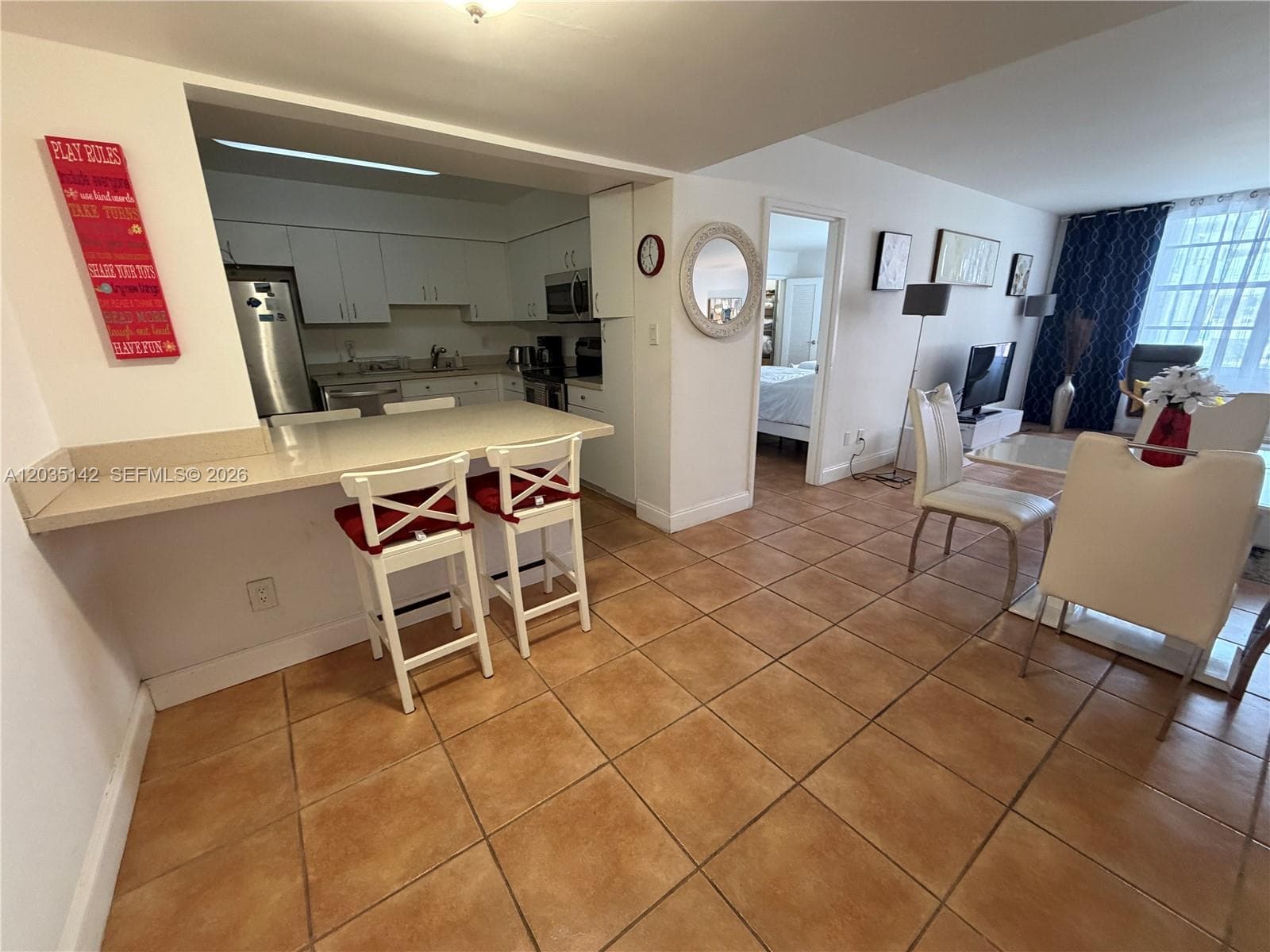 5161 Collins Ave 310 photo 5
