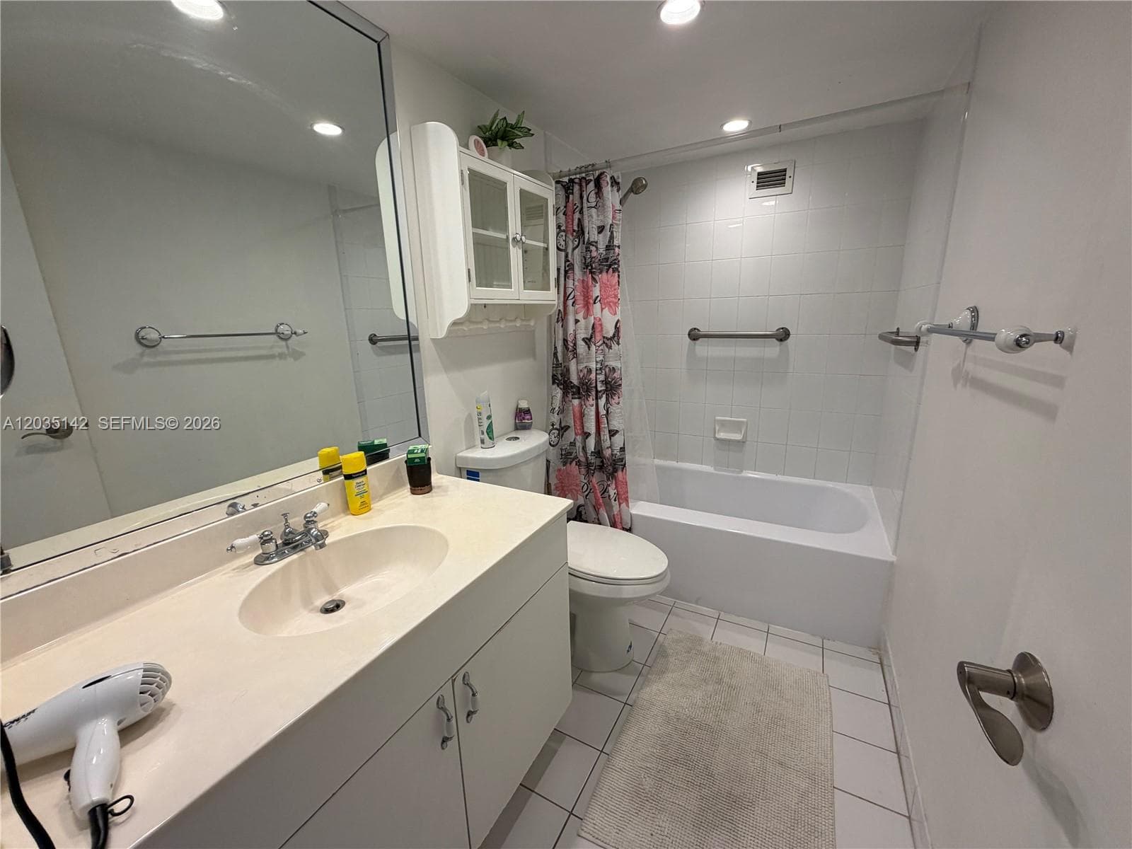 5161 Collins Ave 310 photo 18