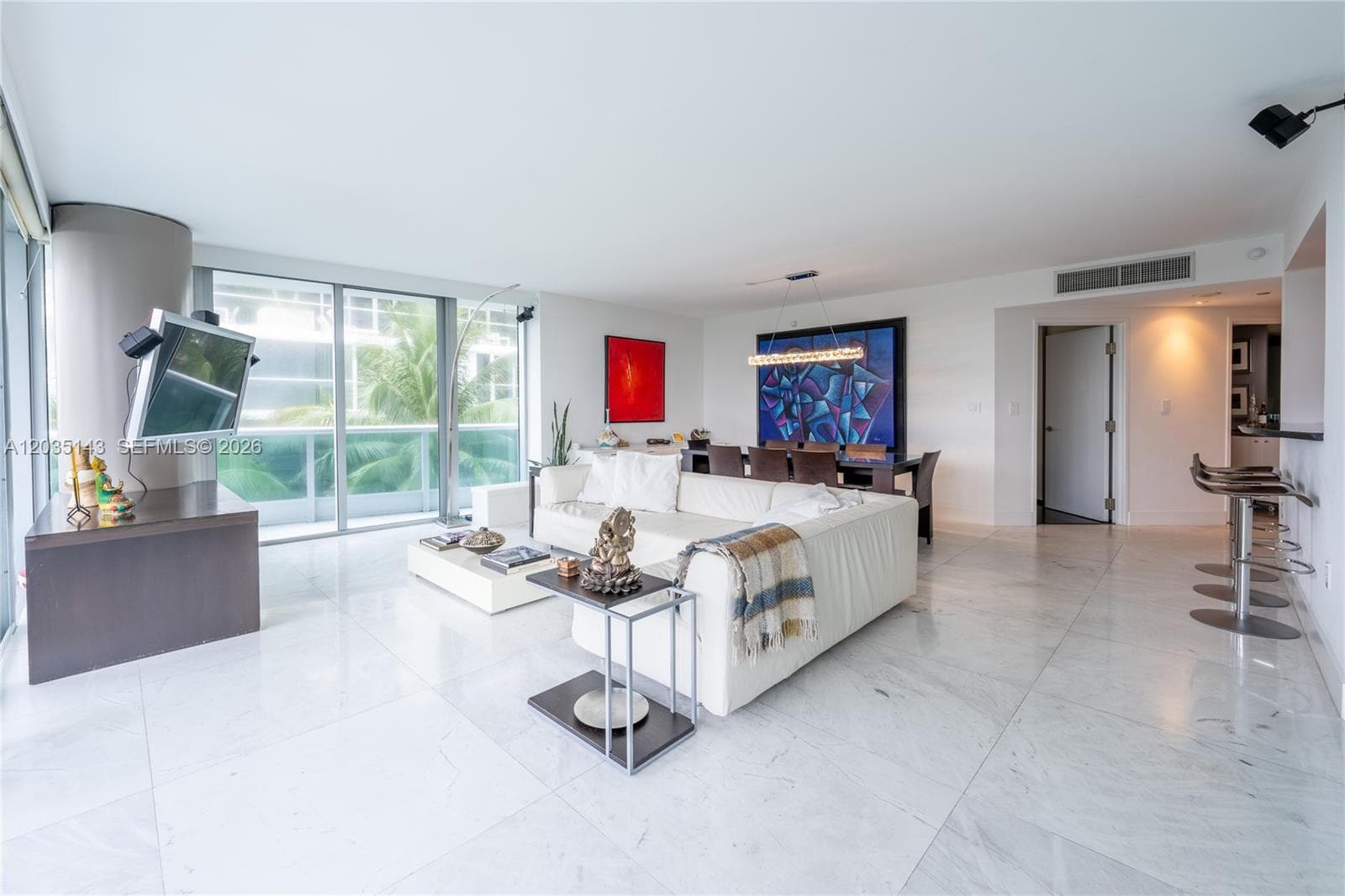 9401 Collins Ave 403 photo 4