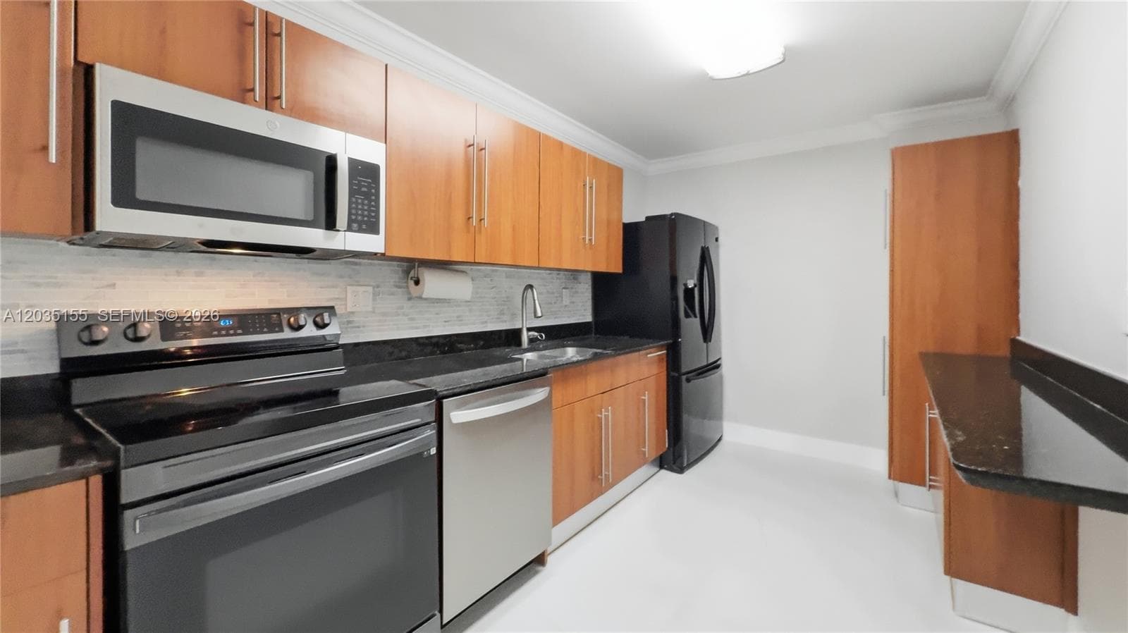 3001 S Ocean Dr 1415 photo 14