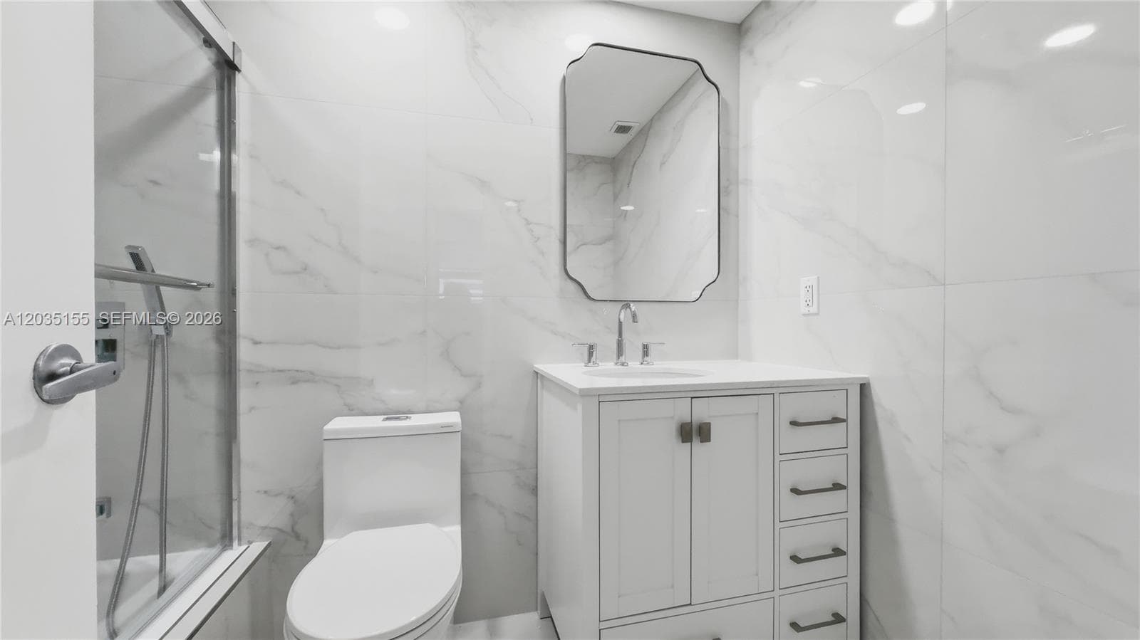3001 S Ocean Dr 1415 photo 8