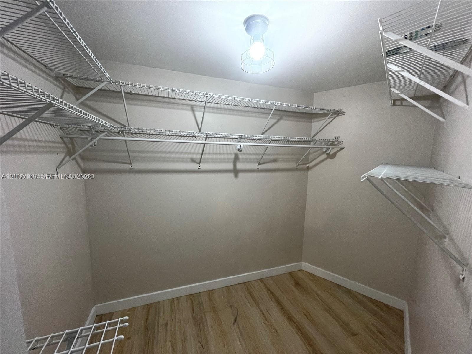 3401 N Country Club Dr 105 photo 12