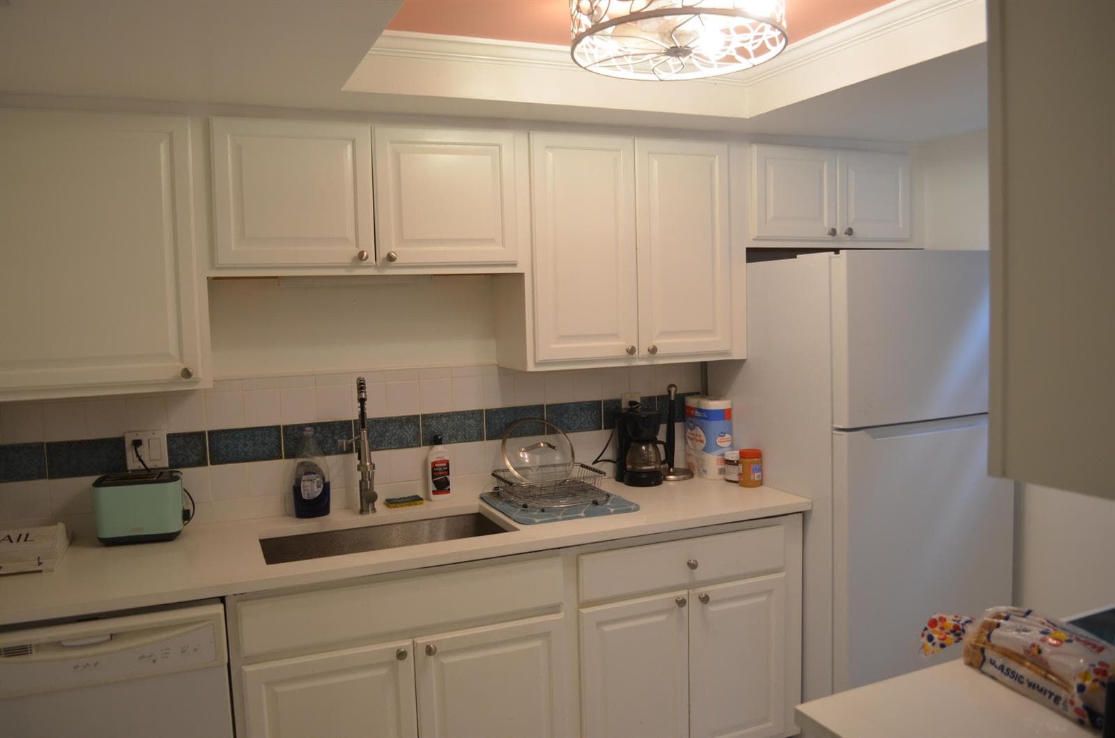 658 NE 6th Court E E photo 16
