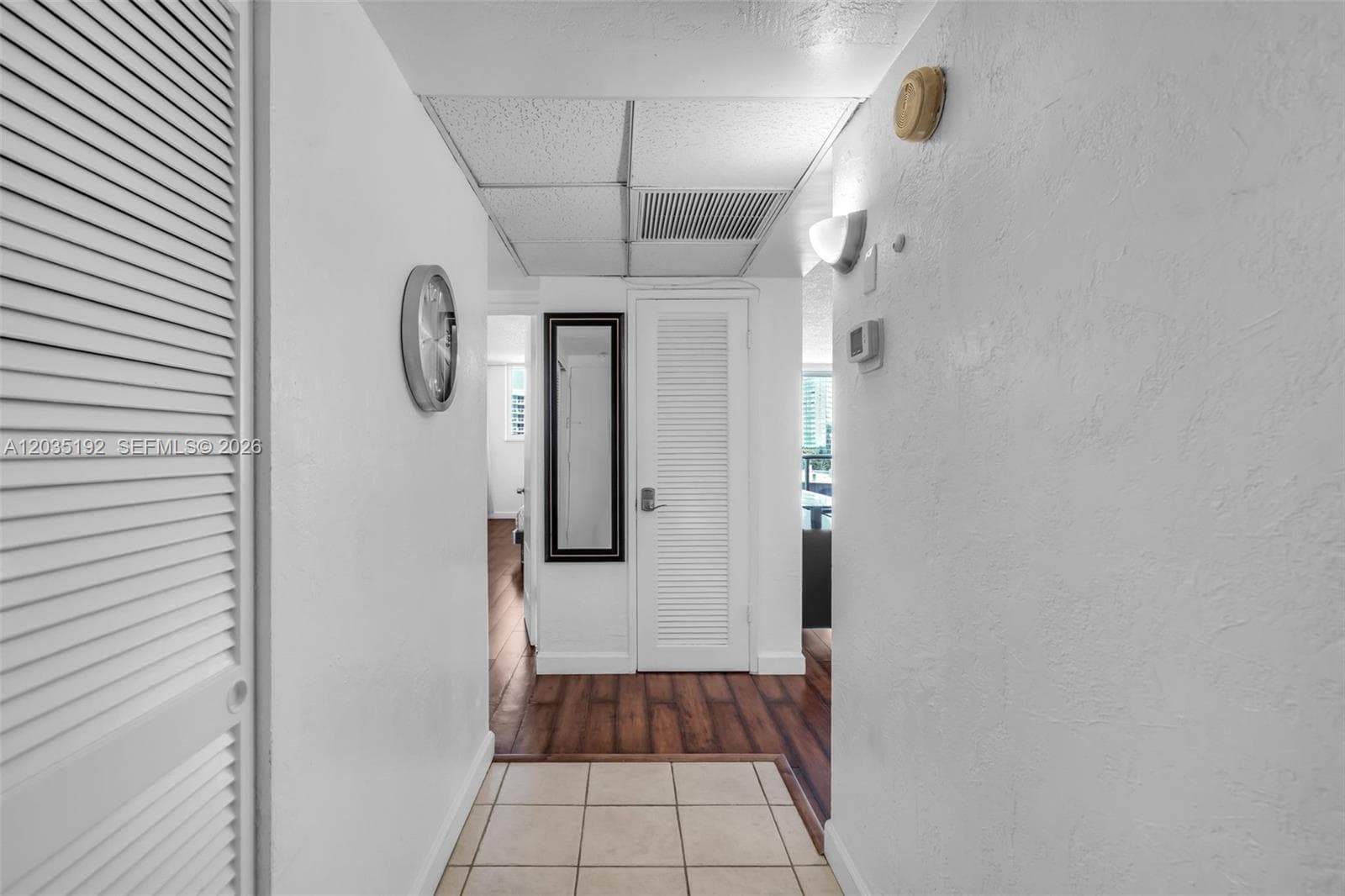 19370 Collins Ave 823 photo 3