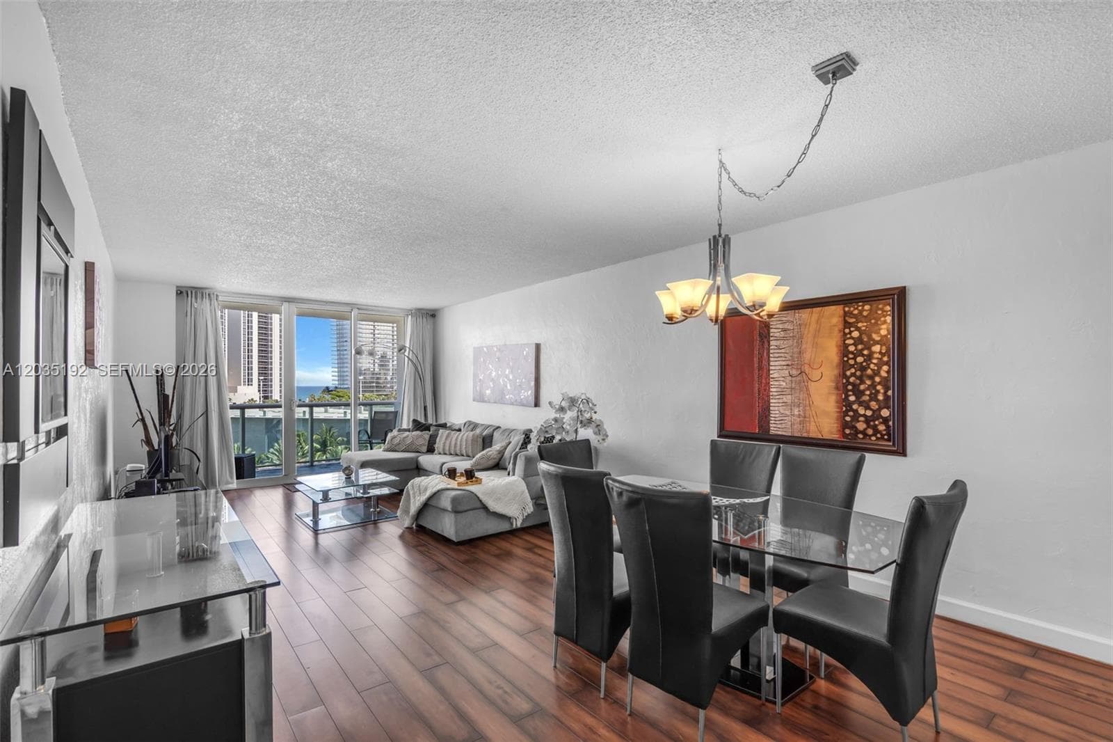 19370 Collins Ave 823 photo 5