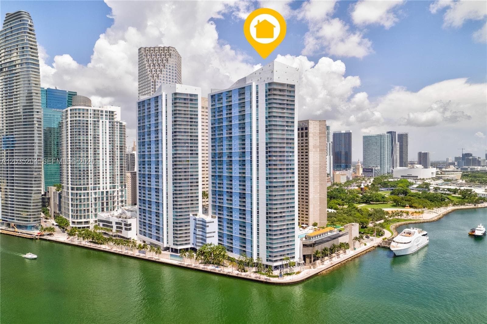 335 S Biscayne Blvd 3108 photo 3