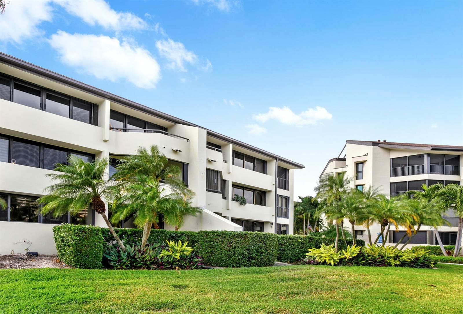 1100 W Marine Way W A3l photo 1