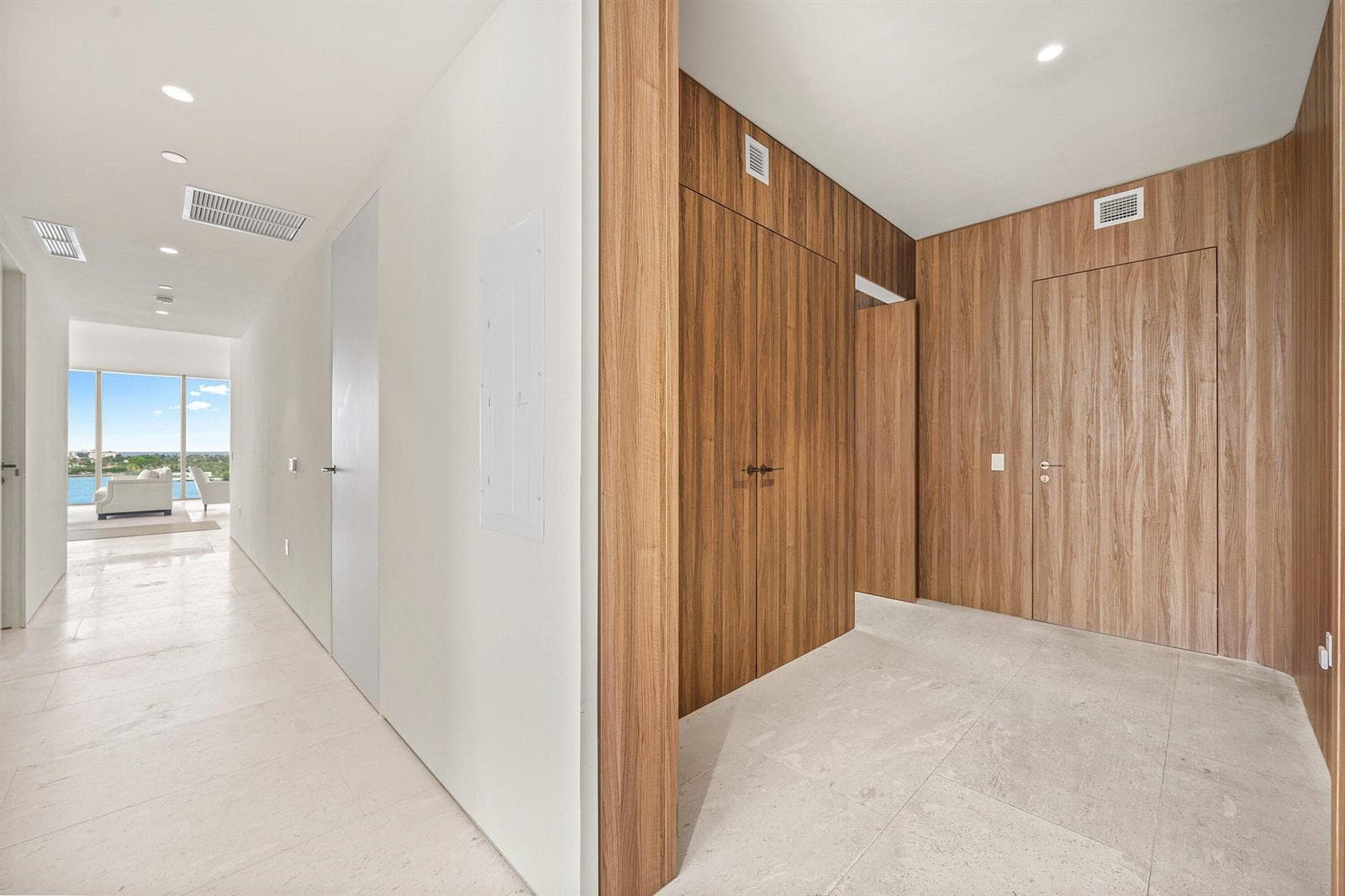 200 Arkona Court photo 19