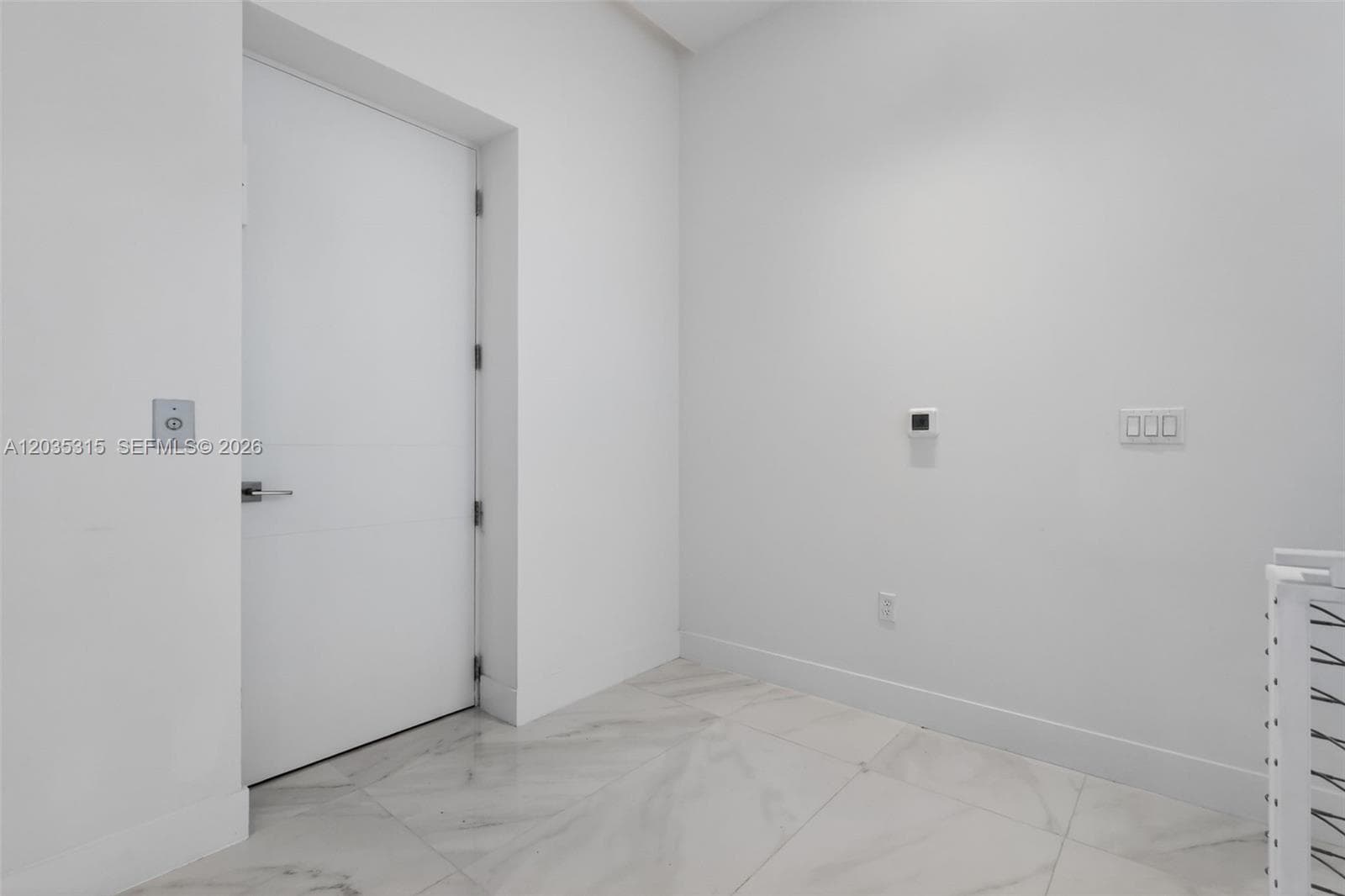 3750 Yacht Club Dr TH5 photo 10