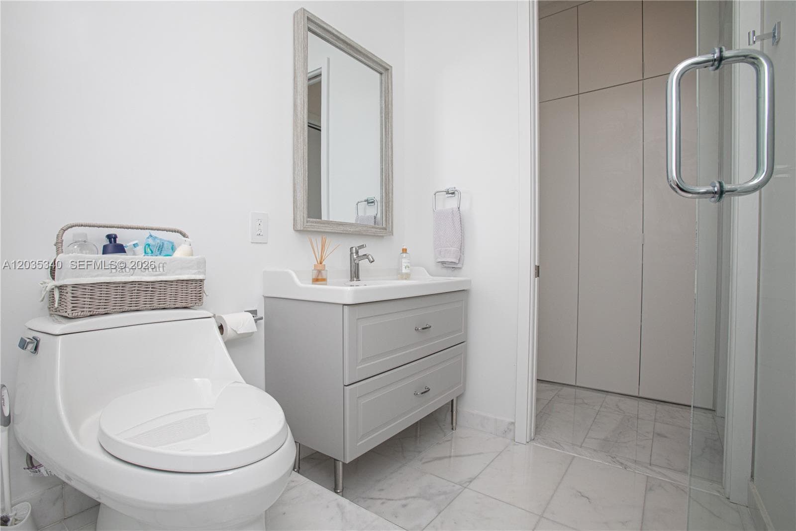 2821 S Bayshore Dr 20D photo 12