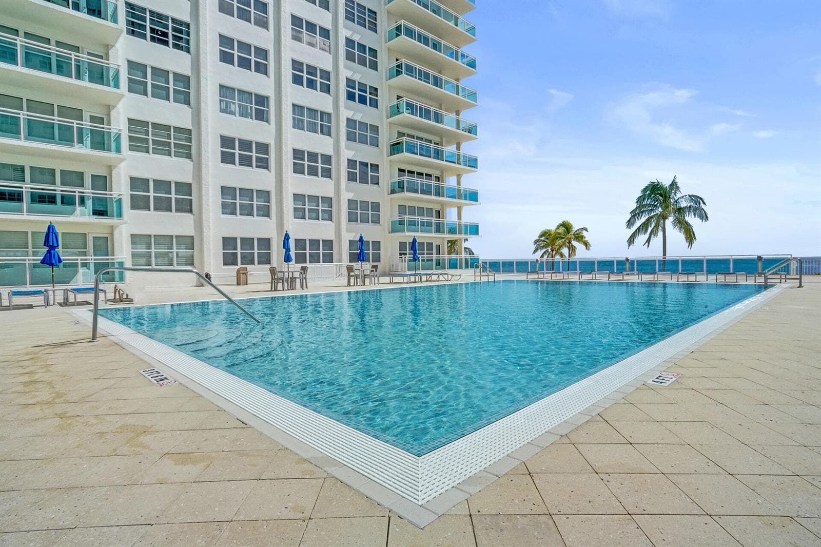3900 Galt Ocean Drive 2602 photo 3