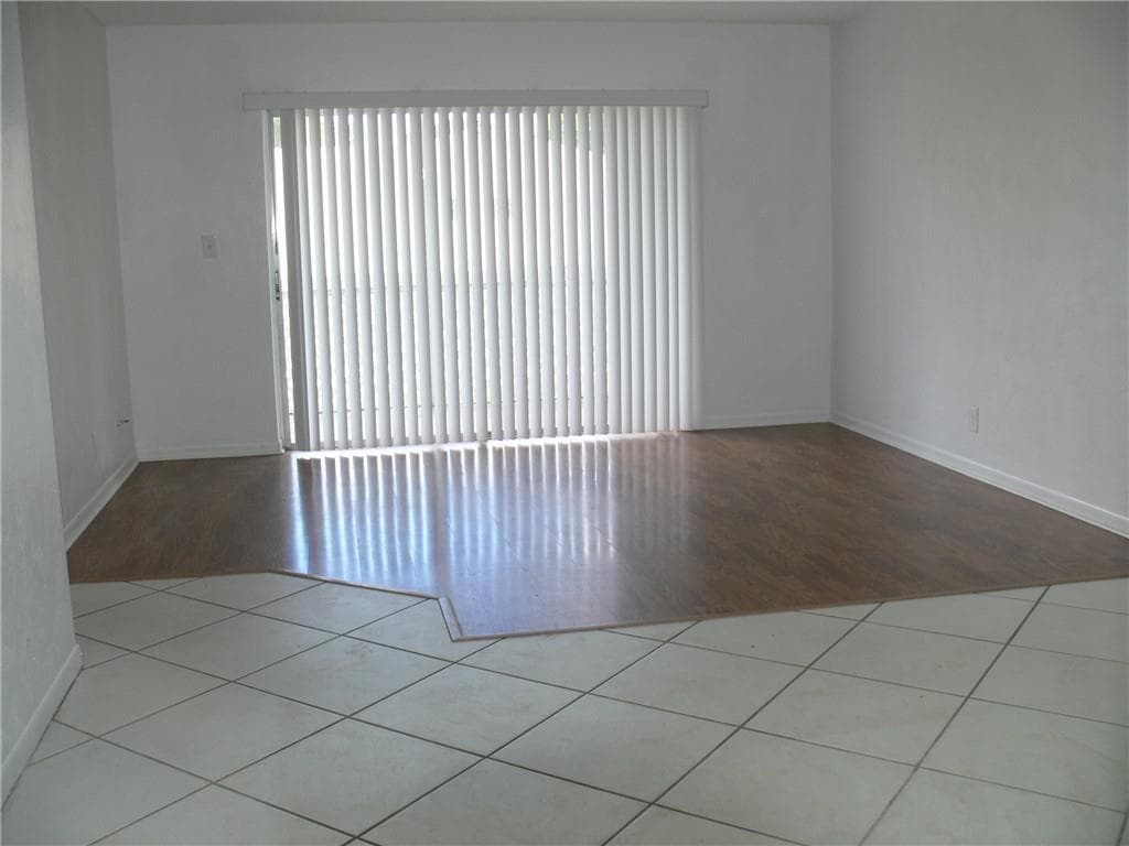 9374 SW 3rd Street 707 photo 6