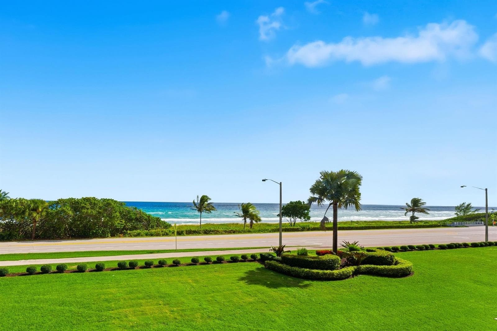 2727 N Ocean Boulevard Unit 301 photo 2