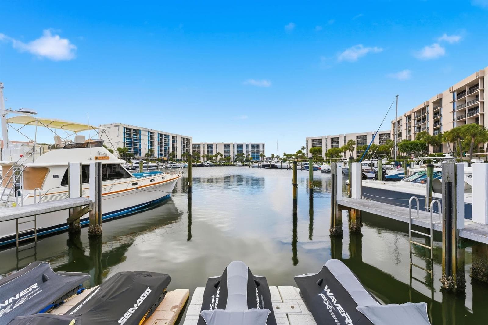2727 N Ocean Boulevard Unit 301 photo 22