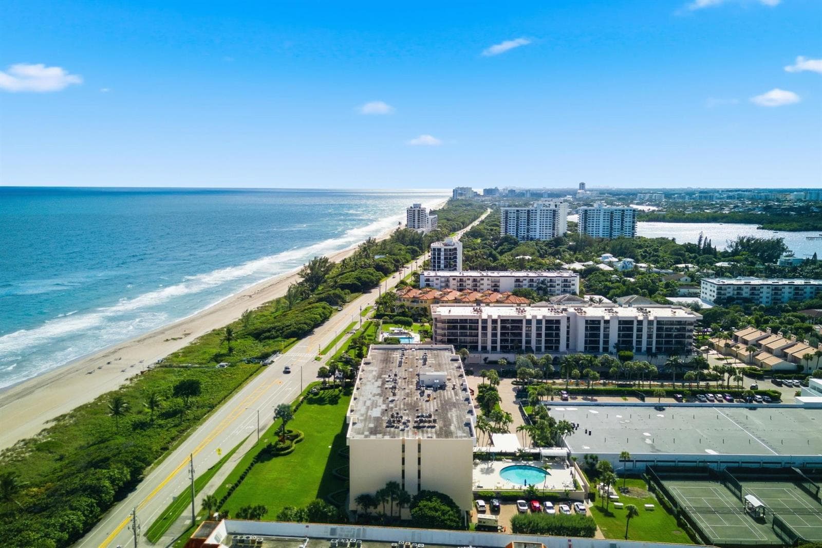 2727 N Ocean Boulevard Unit 301 photo 18