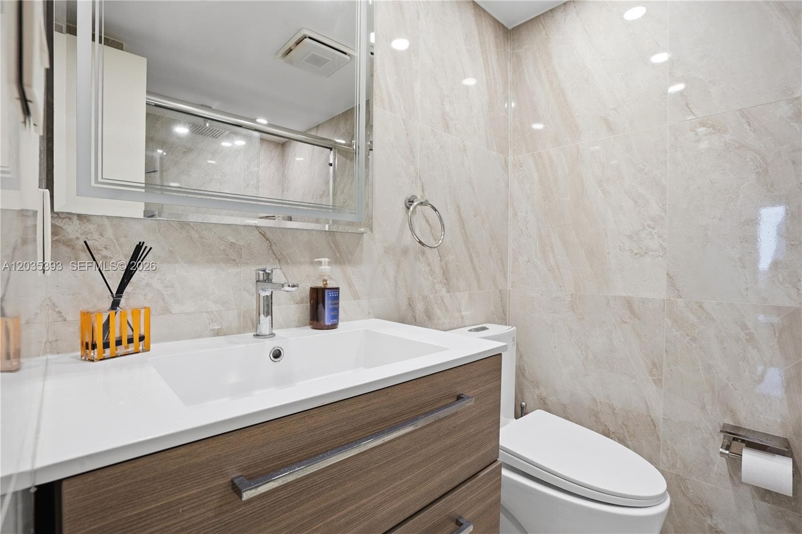 20505 E Country Club Dr 1739 photo 24