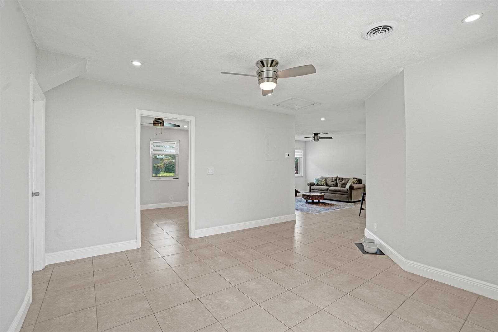 1218 SW 22nd Avenue photo 10