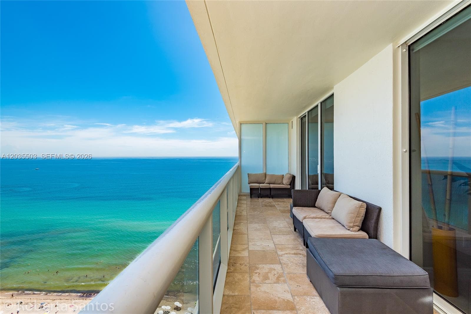 1830 S Ocean Dr 2410 photo 2