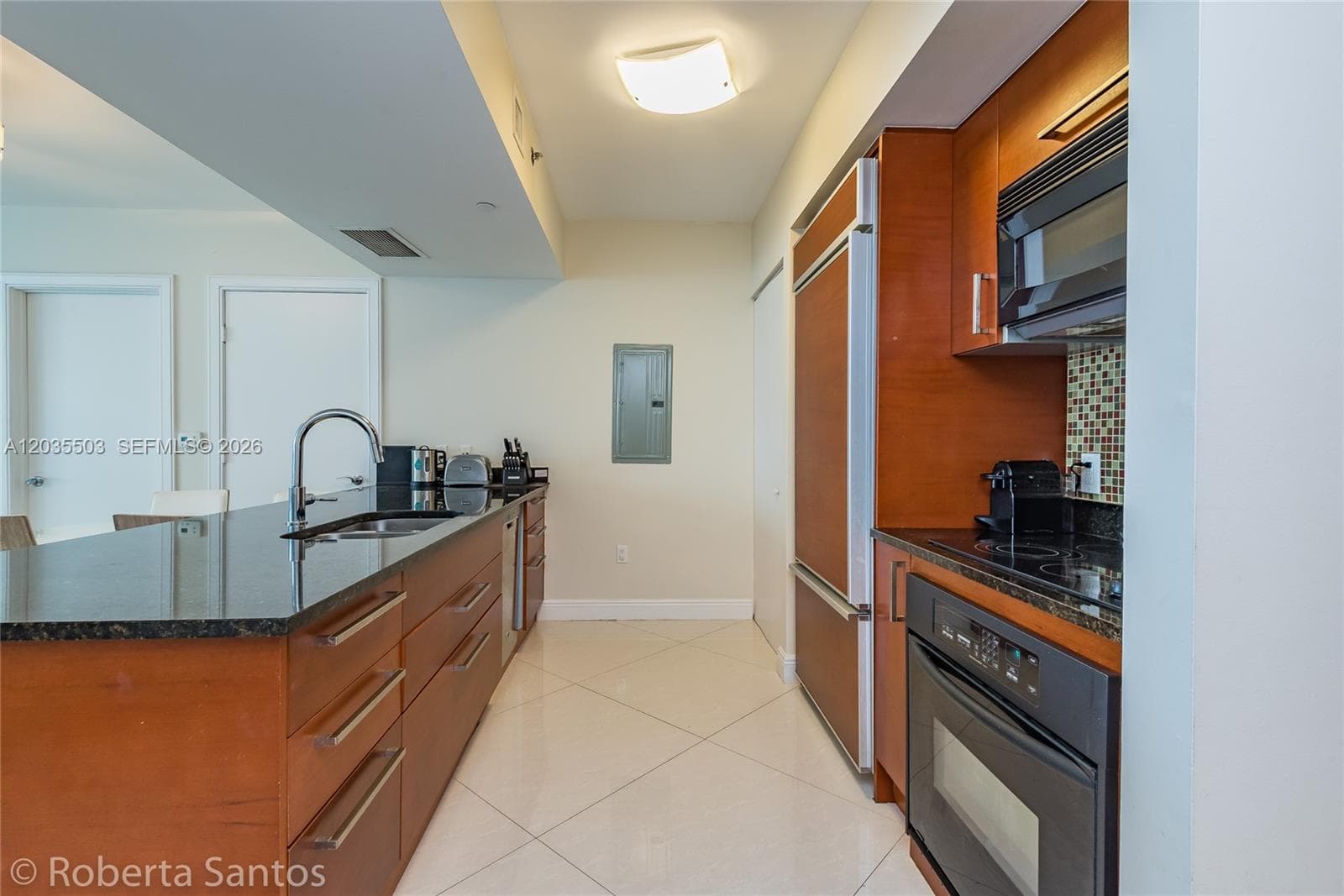 1830 S Ocean Dr 2410 photo 7