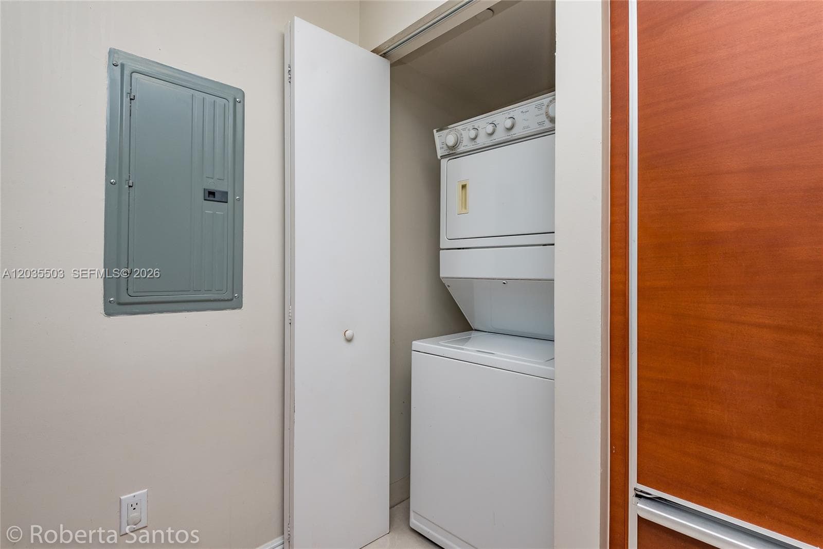 1830 S Ocean Dr 2410 photo 9