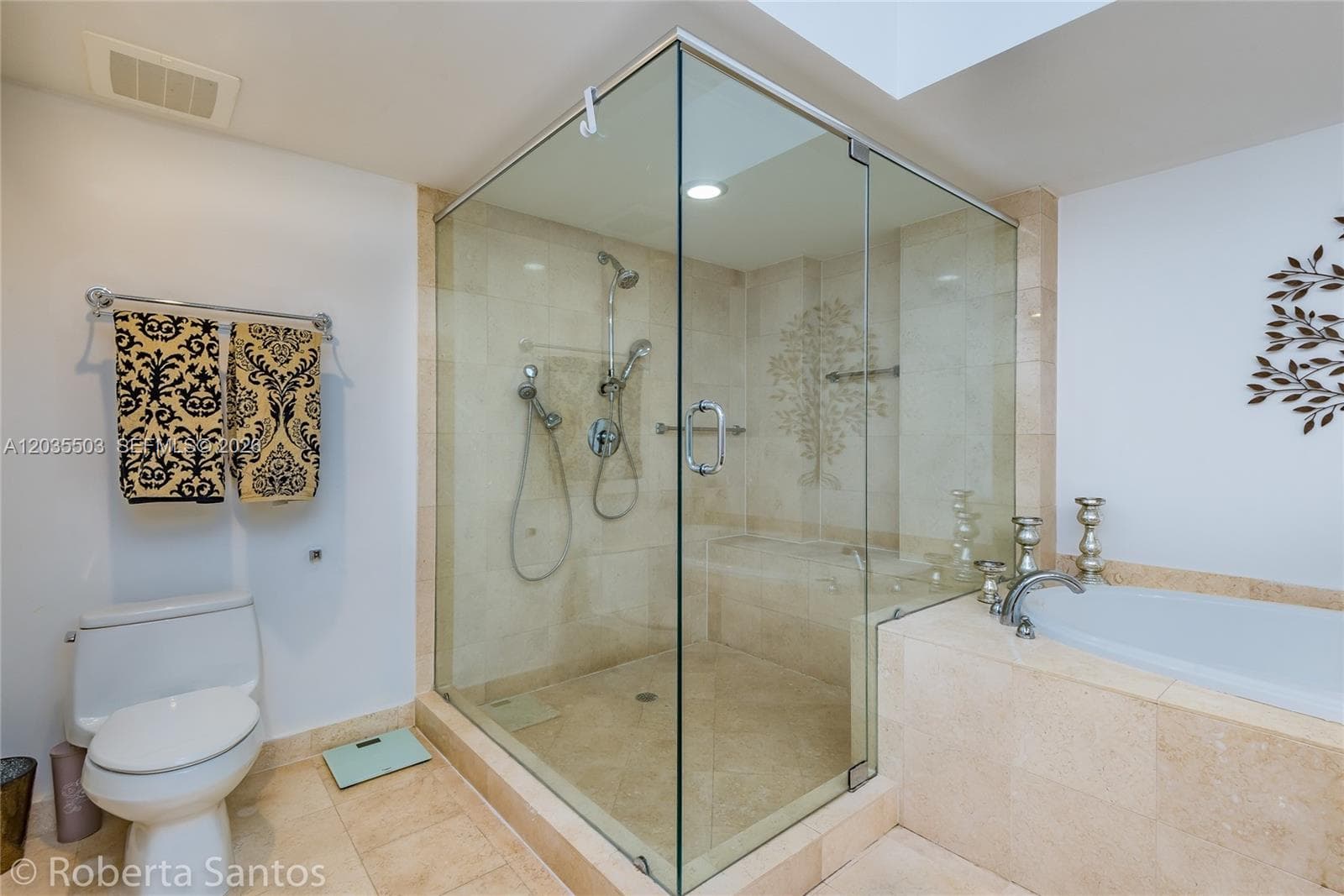 1830 S Ocean Dr 2410 photo 18